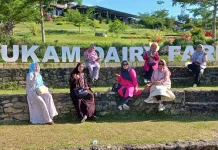 Arisan Dasawisma Apel Tangah Jua Aktif dan Gelar wisata ke Sirukam