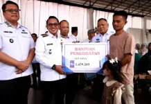Pemkab Salurkan Bantuan Sosial Rp1,3 Miliar untuk Masyarakat Terdampak Bencana