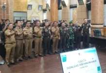 Kesbangpol Padang Gandeng 50 Dubalang Perkuat Pembinaan Mental Hukum Warga