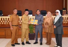 Wako Payakumbuh Ajukan Ranperda APBD 2025, dan Mars Daerah ke DPRD