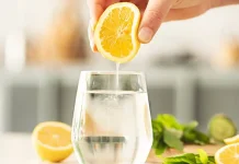 Manfaat Air Lemon Hangat di Pagi Hari