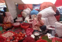 Harga cabe Keriting di Pasar Aur Kuning masih bertahan 45 Ribu per Kilogram