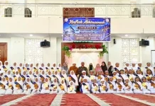 78 Siswa SDIT Juara Padang Panjang Khatam, 87 Wisuda Tahfizh di Islamic Centre