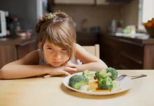 Cara Seru Atasi Anak Mogok Makan