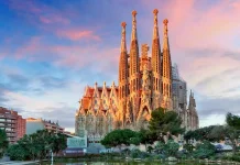 Sagrada Família Barcelona Resmi Jadi Gereja Tertinggi di Dunia