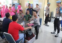 Sambut Hari Bhayangkara, Polres Pasbar Gelar Donor Darah, dan Khitanan Massal