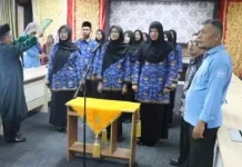 Kabiro UAPK Lantik dan Ambil Sumpah 11 JFT Tendik PNS Formasi 2024 UIN Bukittinggi