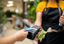 Cashless Society, "Perubahan Gaya Transaksi di Era Digital"
