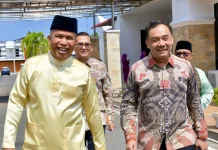 Wabup Agam Apresiasi Hoyak Tabuik Pariaman Perkuat Pariwisata Sumbar