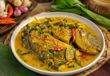 Pangek Ikan, Kuliner Tradisional Minangkabau yang Kaya Rasa