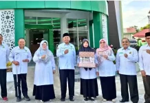 Apel Pagi Kemenag Warnai Penyerahan Purnabakti