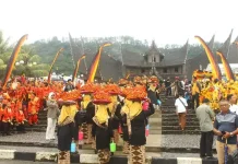 Festival Budaya di Istano Basa Pagarung Melestarikan Warisan Minangkabau