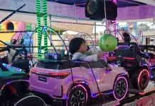 Hesha 15 Bulan Ceria Naik Odong-Odong