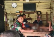Babinsa Koramil 02/Pangkalan Ajak Warga Tolak Pungli di Jalan Rusa