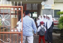 GAMAS Warnai Hari Pertama Sekolah di Padang Panjang