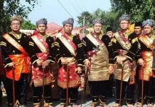Pakaian Pangulu di Minangkabau
