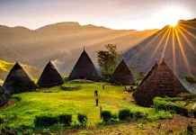 Destinasi Desa Wisata Indonesia yang Menyuguhkan Pesona Alam Luar Biasa