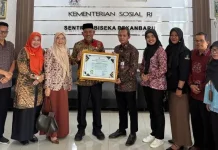 Pemkab Limapuluhkota Terima Bantuan Masyarakat Rentan Kemensos RI Rp1 Miliar
