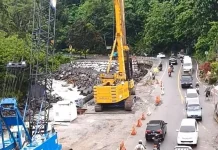 Gerusan Dasar Sungai Akibat Penyempitan Alur Ancam KekuatanI BORPILE