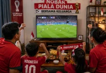 Serunya Nobar Piala Dunia Bersama Keluarga