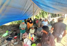 Keakraban Satgas TMMD Kodim 0304/Agam Bersama Warga Kian Erat