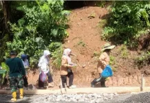 Dukungan Warga dan Mahasiswa Menguatkan TMMD ke 129 di Agam