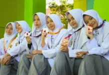 Enam Atlet MAN 1 Dominasi Kejuaraan Karate Jam Gadang 2026