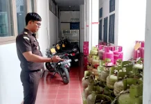Kejari Bukittinggi Lelang 12 Barang Sitaan Negara Secara Terbuka, dan Daring