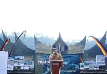 Pameran Foto Prahara Pulau Emas, Wabup Ahmad Fadly Sampaikan Apresiasi