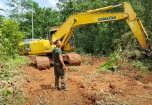 Excavator TMMD Tembus Air Putih Akses Warga Terbuka