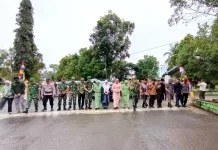 Momen Bersejarah! Danrem 032/Wirabraja Lintasi Garis 0 Derajat di Bonjol