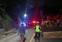 Hujan Deras Lumpuhkan Jalur Nasional Padang Bukittinggi Total