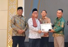 Evaluasi Haji Sumbar 1447 H, Kemenhaj & Umrah RI Apresiasi Reporter RRi Bukittinggi