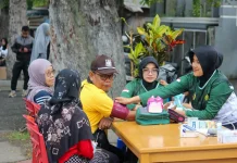 Bakti Kesehatan Kodim 0307 Layani Cek Kesehatan Gratis Di CFD Cindua Mato
