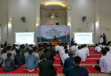 Babinsa Koramil 09 Tanamkan Nasionalisme Disiplin Santri Baru