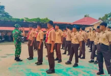 Babinsa Koramil 03 Bekali Siswa Disiplin Wawasan Karakter