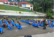Plh Danramil 08 Batipuh Bekali Siswa Disiplin Nasionalisme