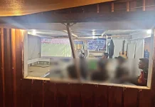 Babinsa Koramil 01 Nobar Piala Dunia