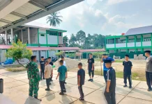 Babinsa Koramil 04 Bekali Santri PBB