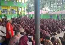 Madrasah Tanah Datar Bekali Siswa Bilingual