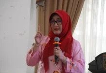 Dekranasda Padang Panjang Latih IKM Kuasai Public Speaking