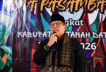 Wabup Ahmad Fadly Buka Lomba Pidato Adat Minangkabau