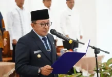 Lantik Inoki Ulma Tiara sebagai Direktur Perumda Air Minum Tirta Alami 2026–2031
