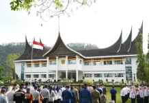 Tanah Datar Raih Predikat "Sangat Baik" pada Evaluasi Pelayanan Publik Tahun 2025