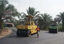 Jalan Sitiung Lama-Pulai Mulai Diaspal, Akses Warga Diperbaiki