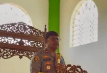 Wakapolres Pessel Jadi Khatib Jumat di Masjid Baiturrahman, Imtaq Ditingkatkan