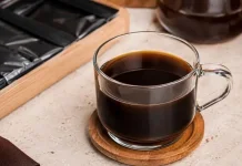 Bahaya Minum Kopi usai Makan Bagi Tulang
