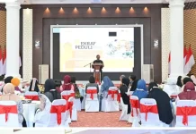Workshop Kemasan Bangkitkan UMKM Bukittinggi Pasca Bencana