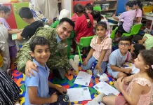 Kapten Ridho Hidayat Tebar Damai, Hadirkan Senyum Anak Lebanon