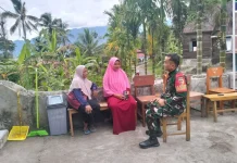 Babinsa Koramil 07/Kapur IX Ajak Warga Jaga Kebersihan Dan Kesehatan Lingkungan